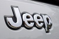 Щетка стеклоочистителя JEEP 68197138AA